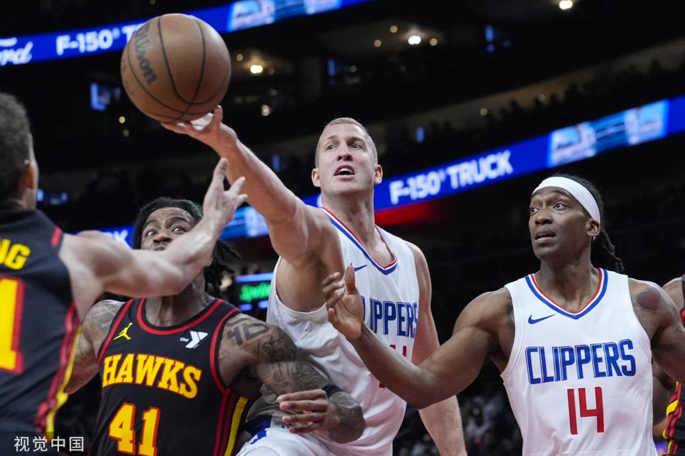 与飞翼队抗 与飞翼队抗